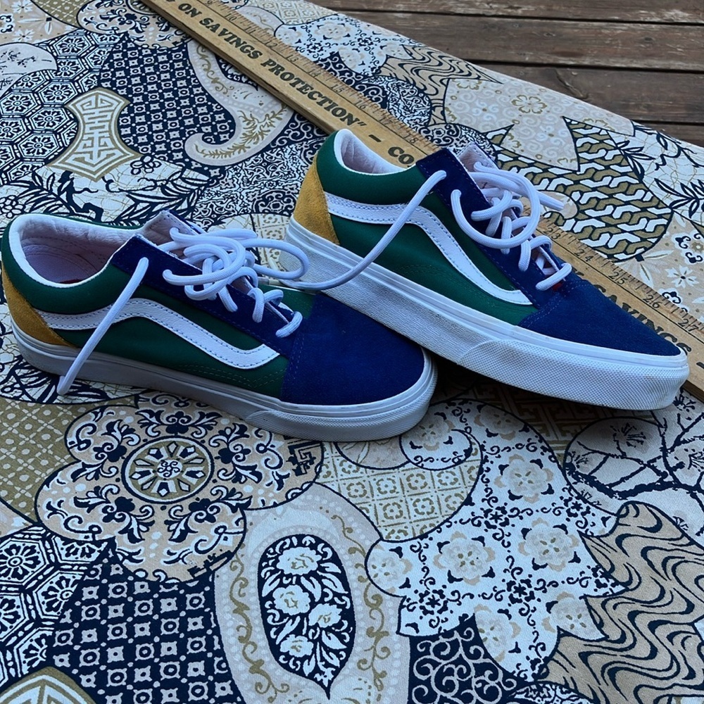 Vans Multicolor Old Skool Sneakers Womens 6 primary colors suede